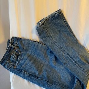 American Eagle Mom Straight Jeans